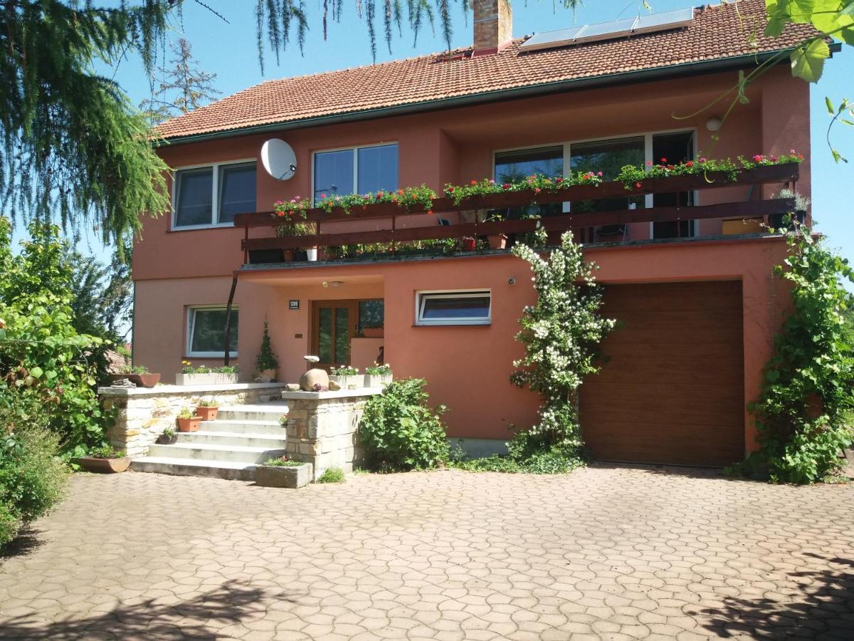 Apartman Na Skale Kostelec nad Orlici Exterior photo